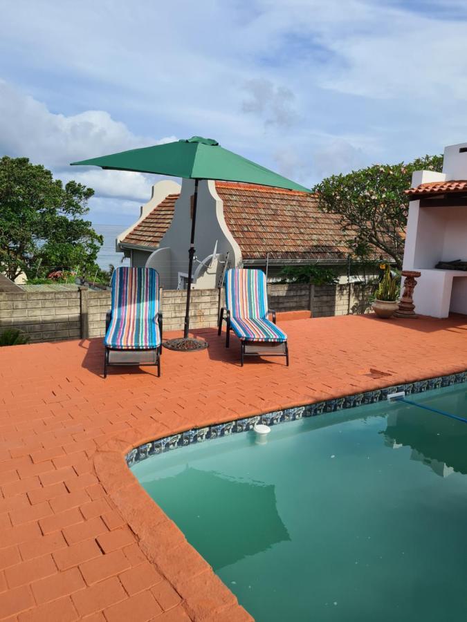 Hotel Indaba Manor On 413 Owen Ellis Dr Port Edward Zewnętrze zdjęcie